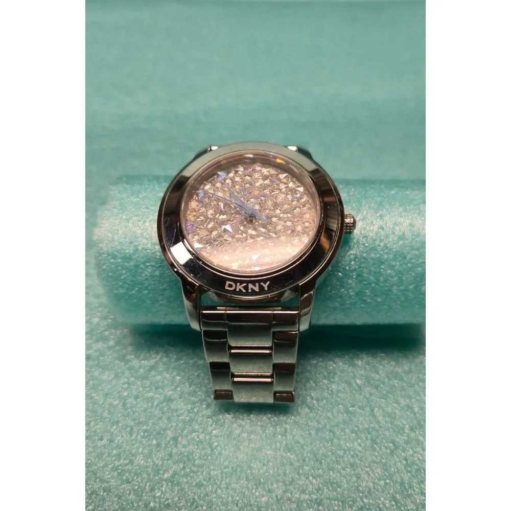 DKNY Womens Silver Tone Stainless Steel Crystal Watch NY8474